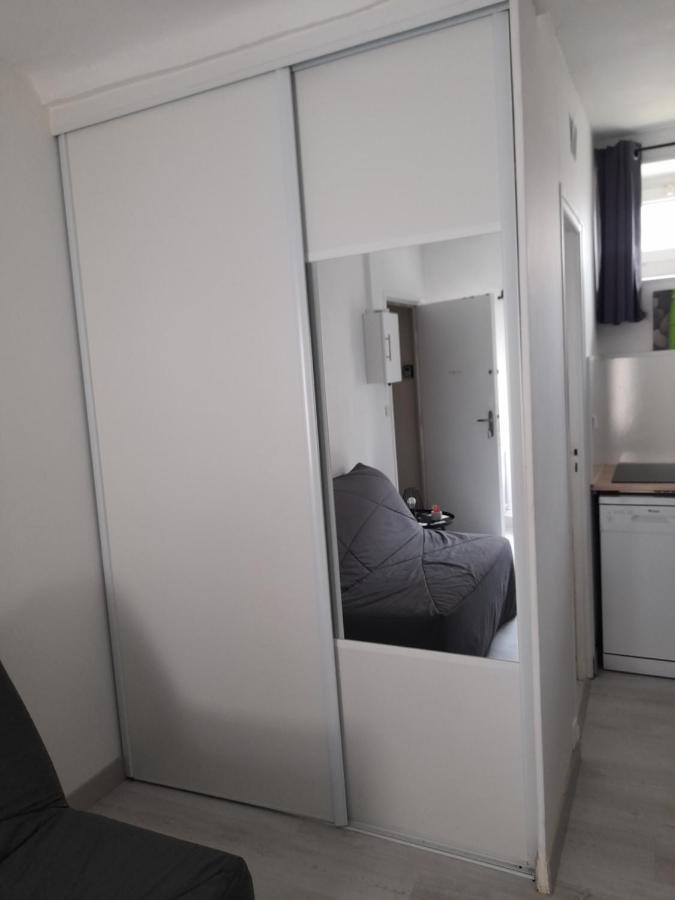 Promo Studio Wi-Fi A Courseulles-Sur-Mer Au 1Er Etage 外观 照片